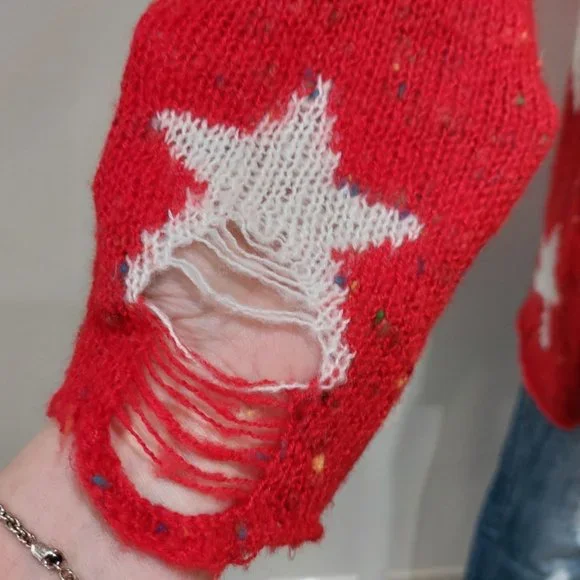💥HOT ITEM💥Seeing Stars Speckled Distressed Lennon Sweater in Scarlet Red - Picture 12 of 16